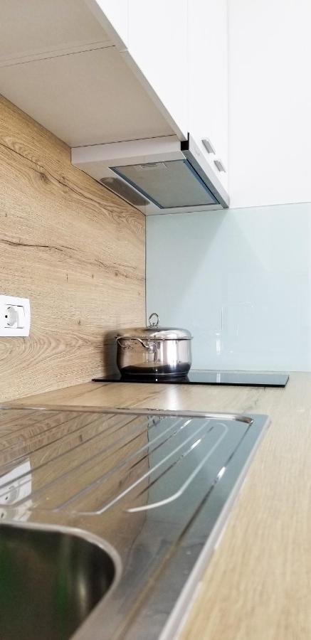 טיראנה City Center Cute And Comfy Apartment - Ajia Apartments מראה חיצוני תמונה